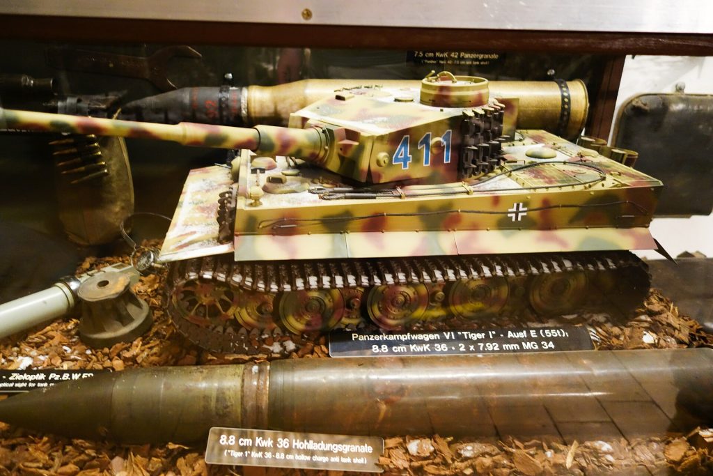 1:1 Static Military Scale Model