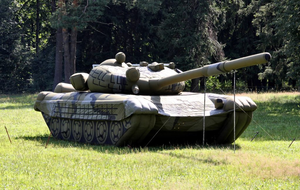 Inflatable Tank Decoy